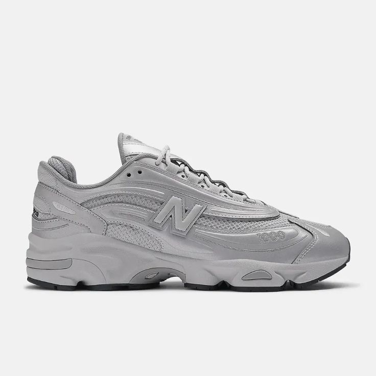 Neww Balancee 1000 Metallic Silver Sneakers