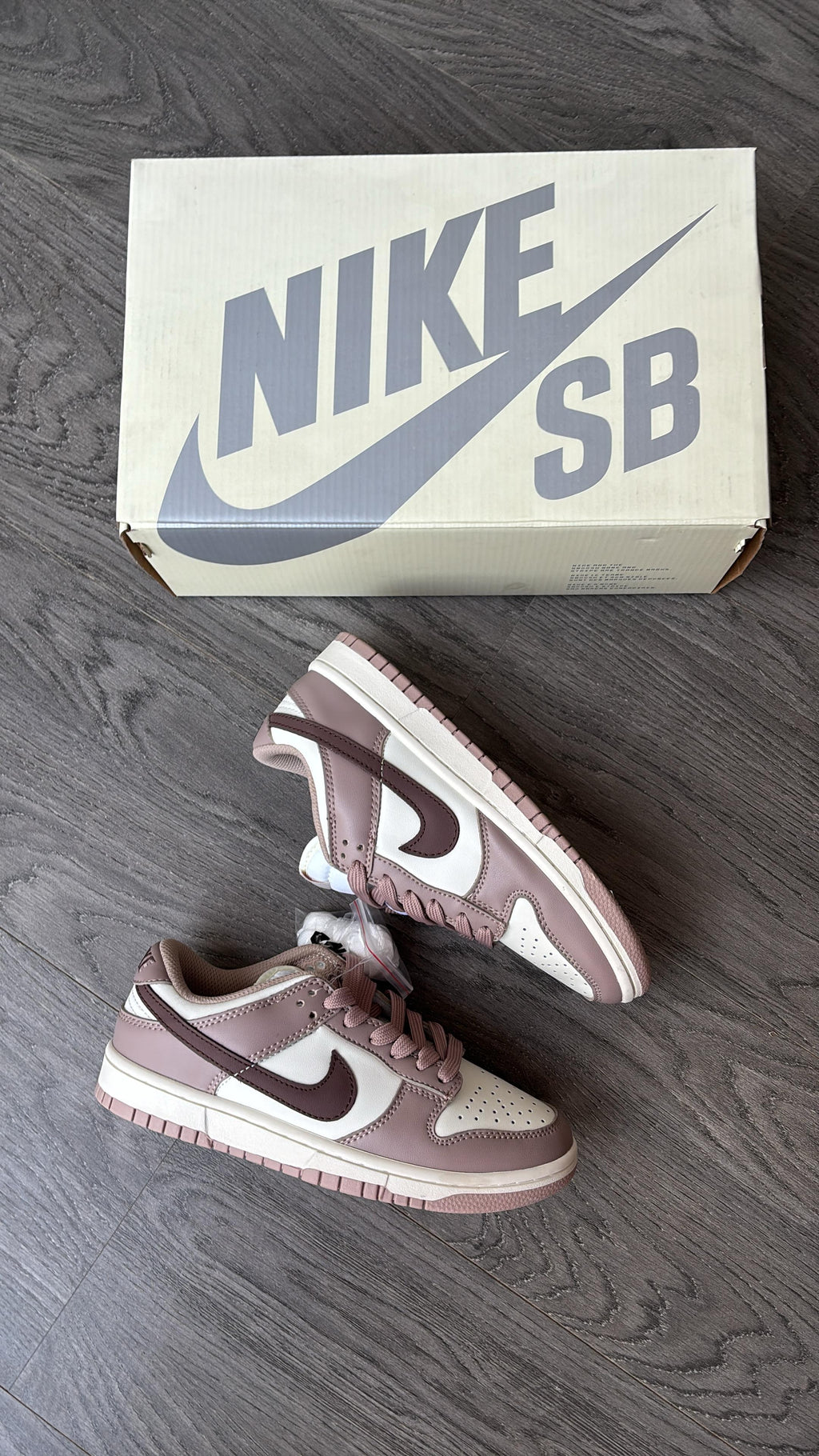 Nike Dunk Low “Diffused Taupe” – Premium Neutral Leather Dunk WMNS