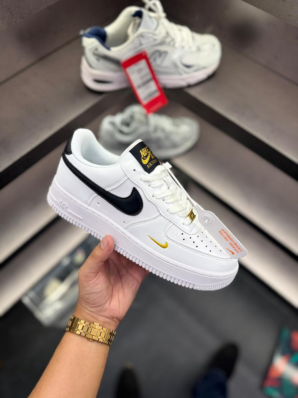 Nike Air Force 1 White Black Gold