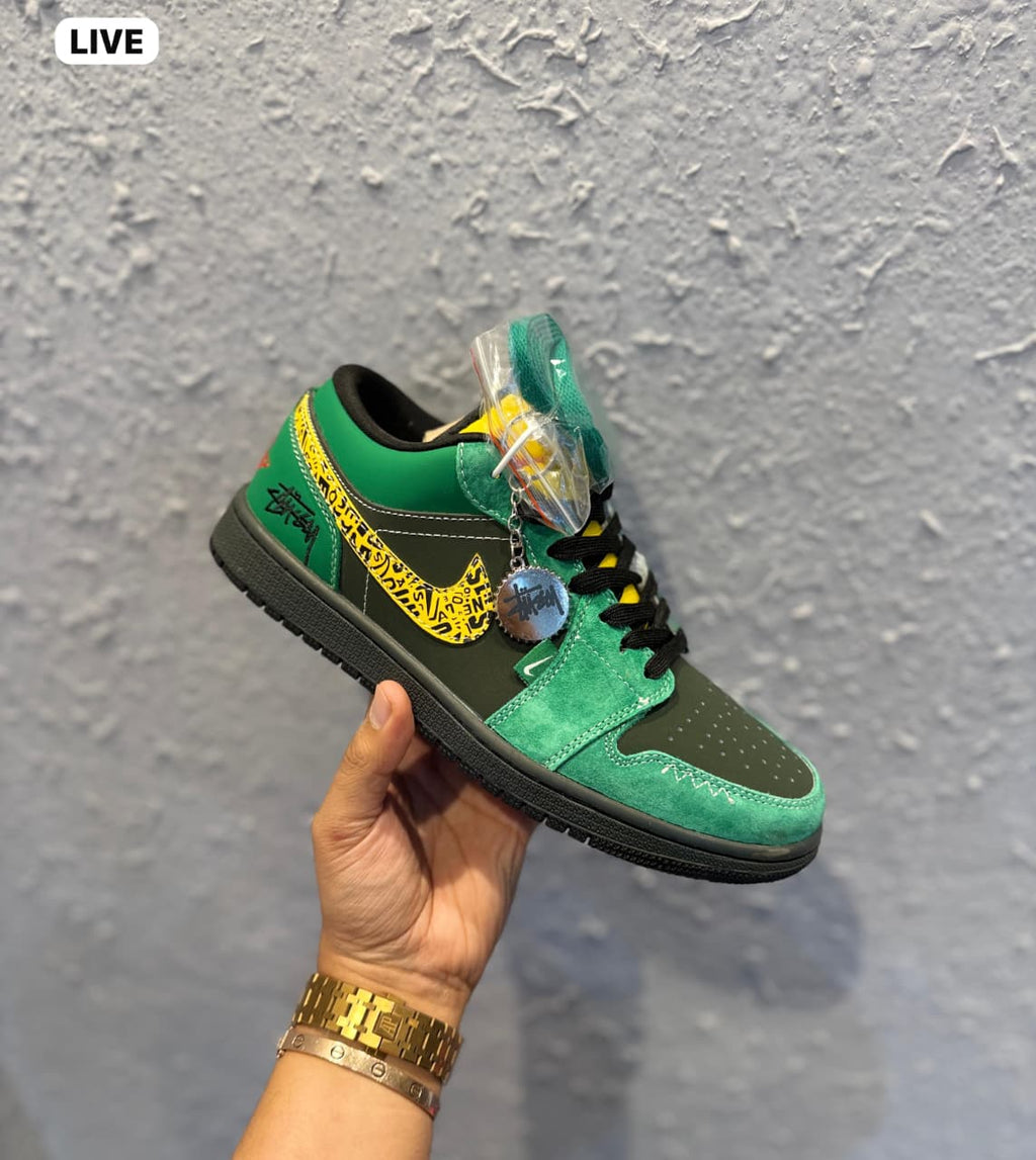 Air Jordan 1 Low Stussyy x Nikeee
