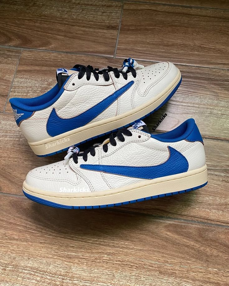 Air Jordan 1 Low x Travis Scott Fragment Heat Off White