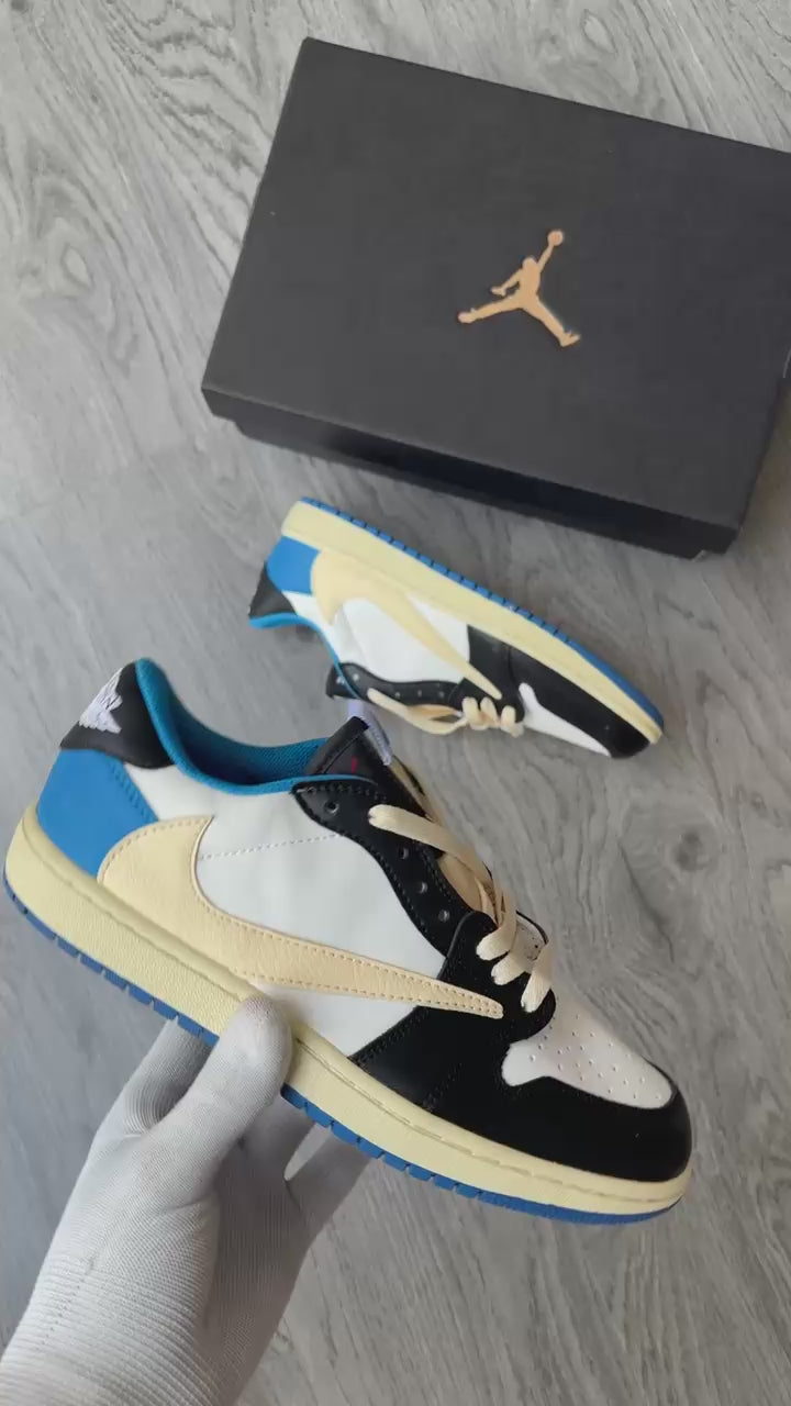 Air Jordan 1 Low Travis Scott “Fragment”
